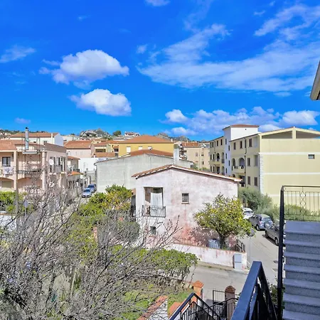 Casa Via Pascoli Arzachena